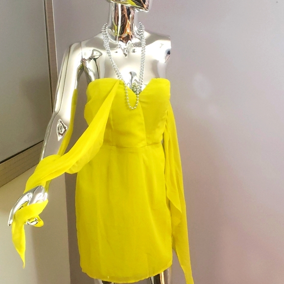 Vibrant neon yellow mini dress - Picture 3 of 4